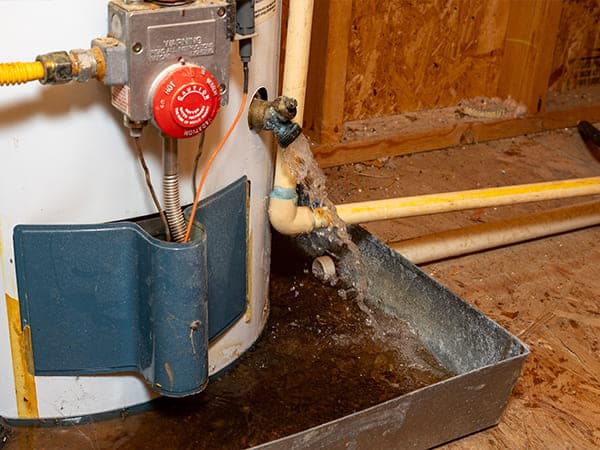What to Do About a Leaking Water Heater Tank in Texas