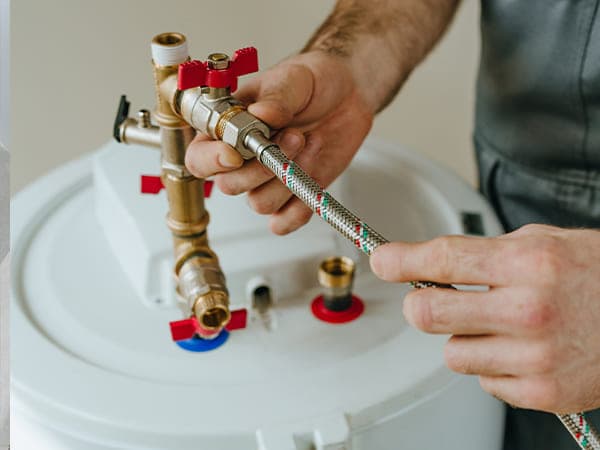 Strange Noises Coming from Water Heaters in Texas Homes